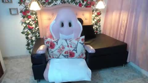 Lucy Cute online show from 09.20.25