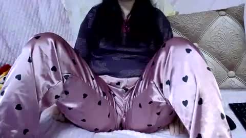 LucyGoldS online show from 02.05.26