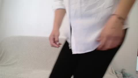 Snapshot of lucyhot6 chatting on 09.18.25 lucybylucy online show from 09.18.25