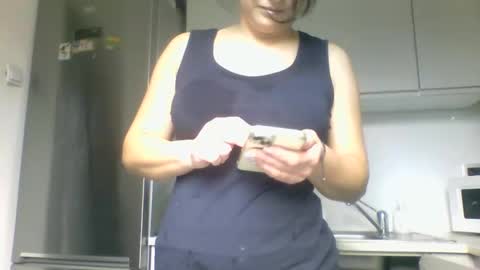 Snapshot of lucyhot6 chatting on 11.09.25 lucybylucy online show from 11.09.25