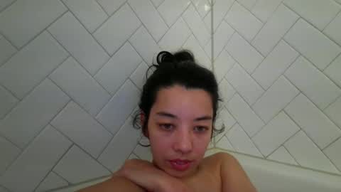Snapshot of lucylitt25 chatting on 06.15.26 lucylitt25 online show from 06.15.26