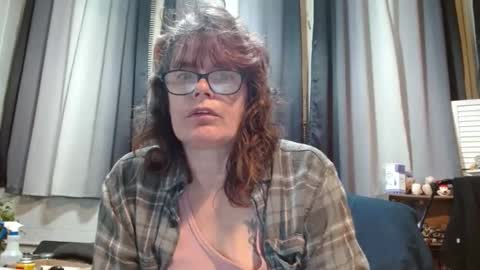 lucylling online show from 02.18.25