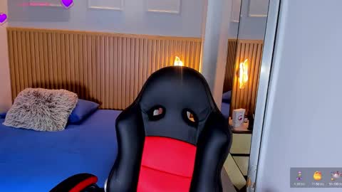 Snapshot of lucymars1 chatting on 10.22.25 L U C Y  online show from 10.22.25