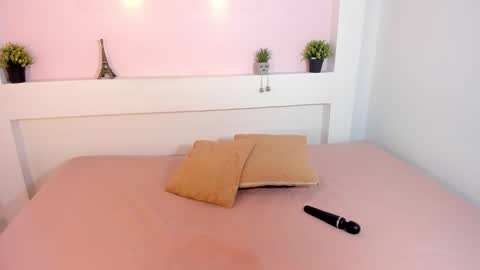 lucystar3 online show from 10.28.25