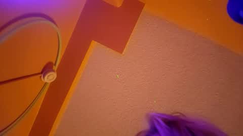 Lucy Vybes and Go-Gert online show from 11.26.25