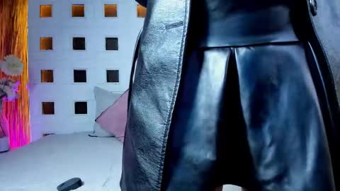 Lucy Liiu online show from 02.07.26