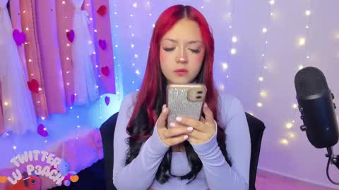 Snapshot of lucyy_peach chatting on 03.09.25 LUCYY FROM HOME online show from 03.09.25