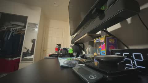 Snapshot of lugo92 chatting on 02.10.25 LUGO online show from 02.10.25