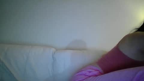 Luxious online show from 12.21.25