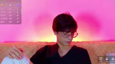 Snapshot of lui_x_dust chatting on 02.28.26 Lui online show from 02.28.26