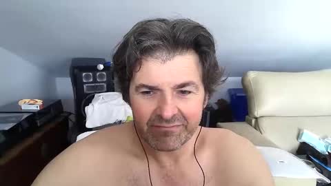 LUIGIJOHN online show from 04.10.26