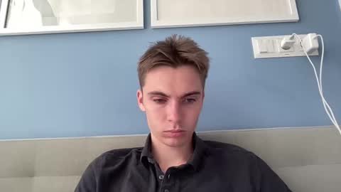 Snapshot of luis_7777 chatting on 09.29.25 Luis online show from 09.29.25