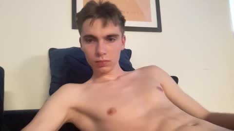 Snapshot of luis_7777 chatting on 10.04.25 Luis online show from 10.04.25