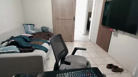 luis_flr online show from 05.11.26