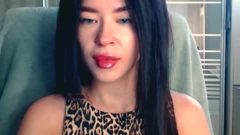 luisa lovedom online show from 09.23.25