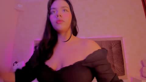 Luisa Giraldo online show from 09.19.25