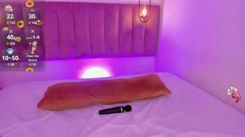 L U I S A online show from 02.27.25