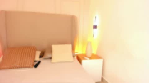 L U I S A online show from 01.31.26