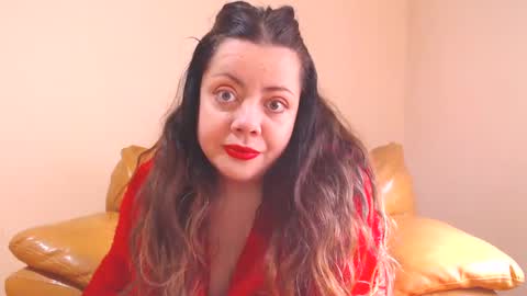 Cassie online show from 02.04.25