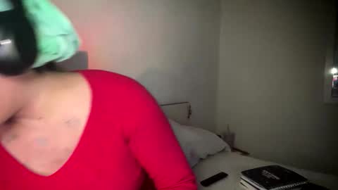 Snapshot of luisamonsterdick chatting on 02.02.26 Luisa Monsters online show from 02.02.26