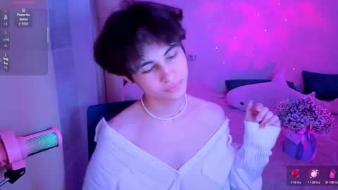 Snapshot of lukahayes chatting on 02.14.26 lukahayes online show from 02.14.26