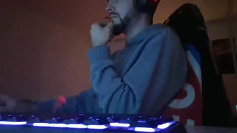 lukasschoetz online show from 01.12.26