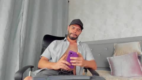 Snapshot of luke_diaz7 chatting on 03.09.25 luke diaz7 online show from 03.09.25