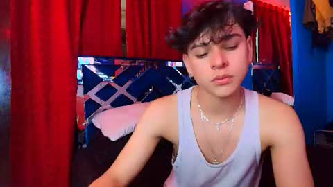 Snapshot of luke_howland chatting on 07.15.26 Luke online show from 07.15.26