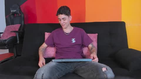 Snapshot of luke_savagge chatting on 10.16.25 Luke online show from 10.16.25