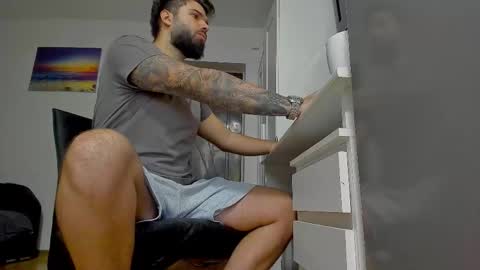 Snapshot of lukedenver chatting on 10.21.25 Luke online show from 10.21.25