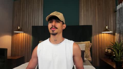 Luke Taylor online show from 11.05.25