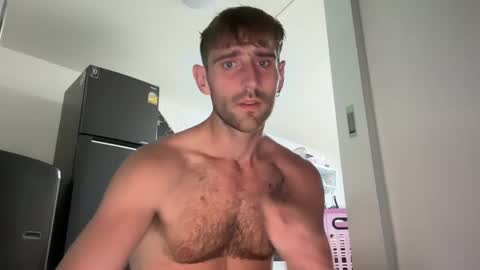 Snapshot of lukegunn22 chatting on 01.09.25 MR. Luke Gunn online show from 01.09.25