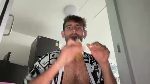 Snapshot of lukegunn22 chatting on 02.01.25 MR. Luke Gunn online show from 02.01.25