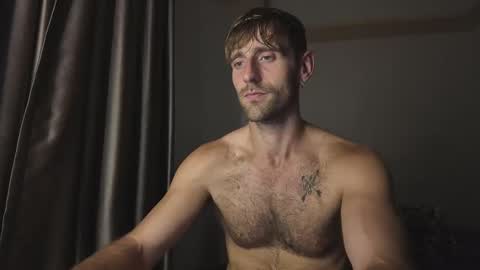 Snapshot of lukegunn22 chatting on 09.11.25 MR. Luke Gunn online show from 09.11.25