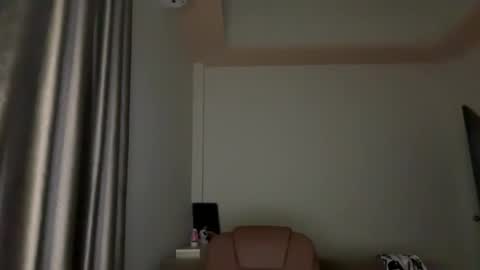 Snapshot of lukegunn22 chatting on 09.22.25 MR. Luke Gunn online show from 09.22.25