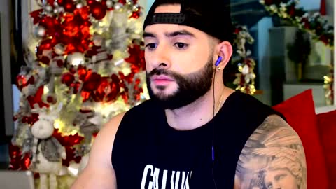 Lukhas f4f online show from 12.10.24