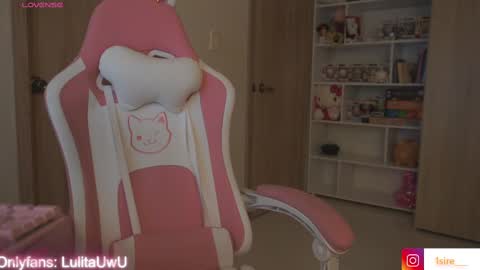 Snapshot of lulitauwu chatting on 12.29.24 lulitauwu online show from 12.29.24