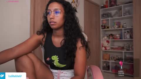Snapshot of lulitauwu chatting on 09.20.25 lulitauwu online show from 09.20.25