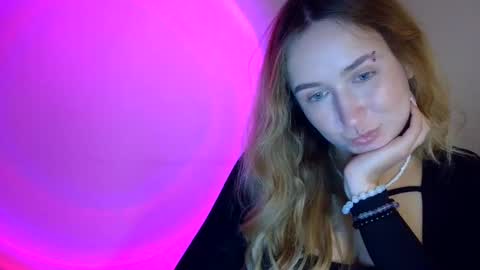 Lulu Baby18 online show from 09.17.25