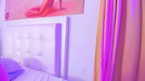 BRENDA TATIANA online show from 11.24.25