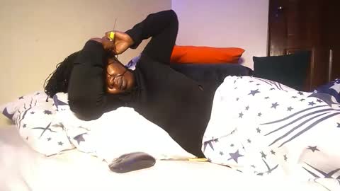 lulu_sparks1 online show from 12.18.25