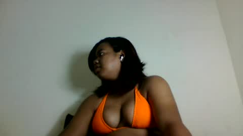 Snapshot of lumira_belle chatting on 07.06.26 lumira_belle online show from 07.06.26