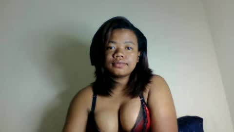 Snapshot of lumira_belle chatting on 07.06.26 lumira_belle online show from 07.06.26