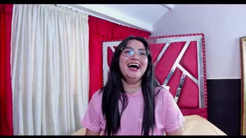 Snapshot of luna021_1 chatting on 09.17.25 Luna  online show from 09.17.25