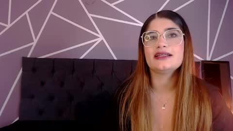 luna1126 online show from 03.19.26