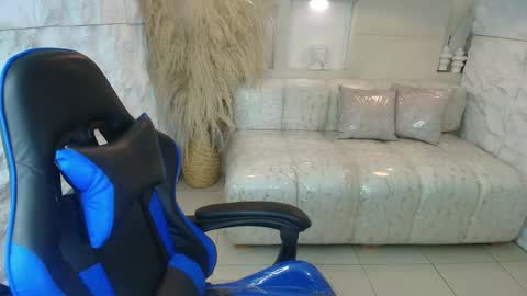 Luna online show from 09.17.25