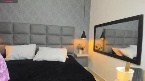 Luna online show from 11.19.25