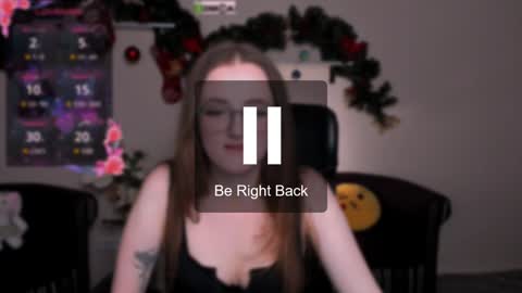 luna_berryy online show from 01.13.25