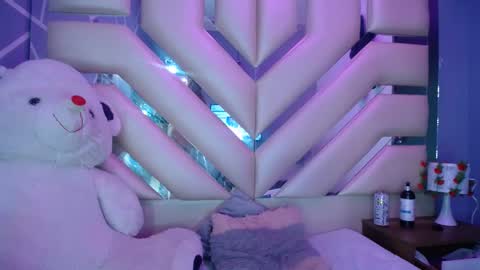 LUNA  online show from 12.12.24