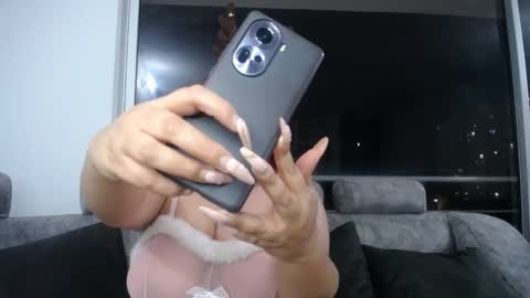 LUNA  online show from 11.01.25